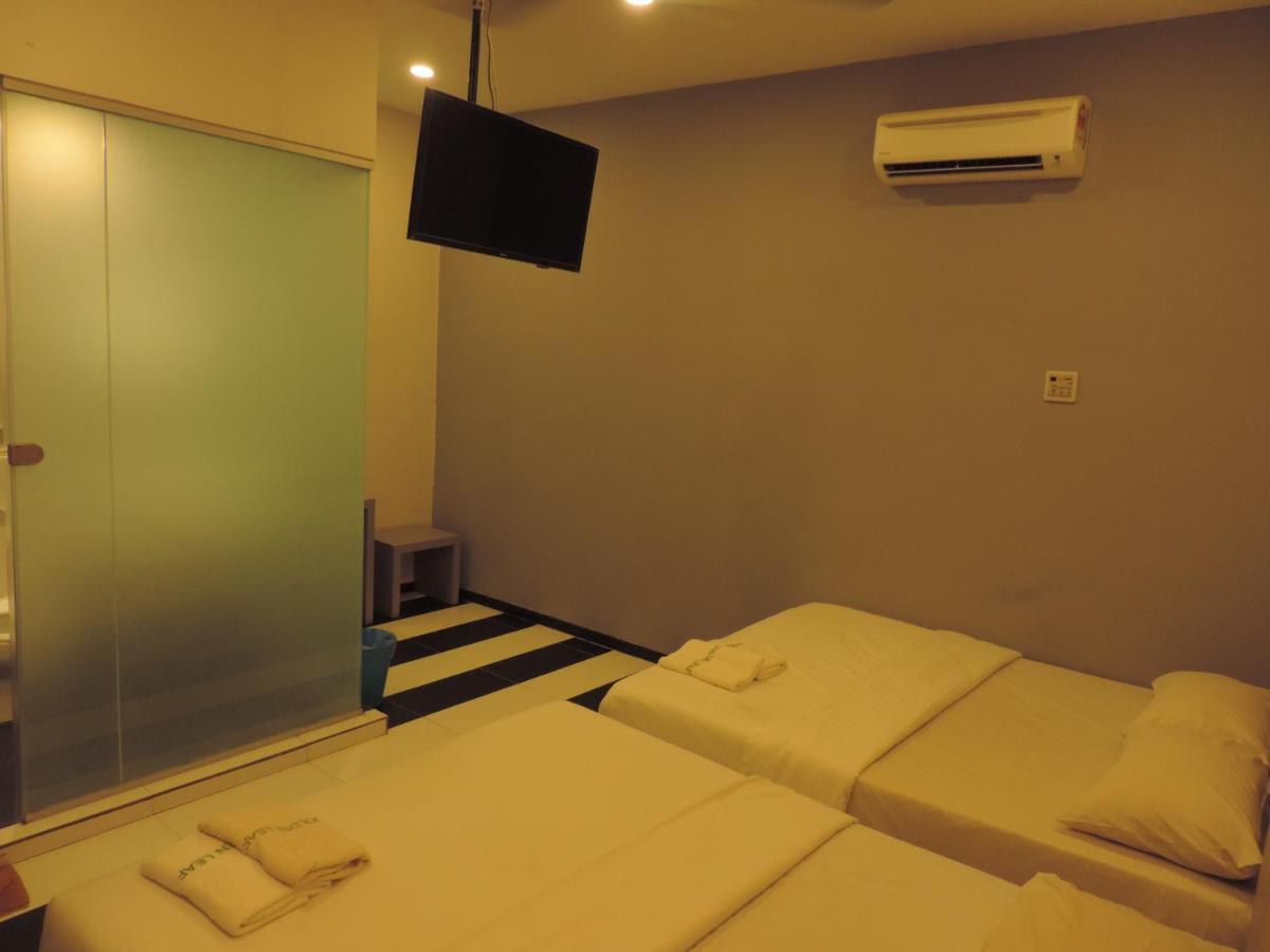 Golden Leaf Hotel Danga Bay Джохор-Бару Экстерьер фото