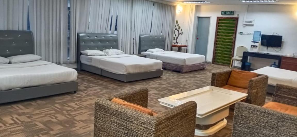Golden Leaf Hotel Danga Bay Джохор-Бару Экстерьер фото