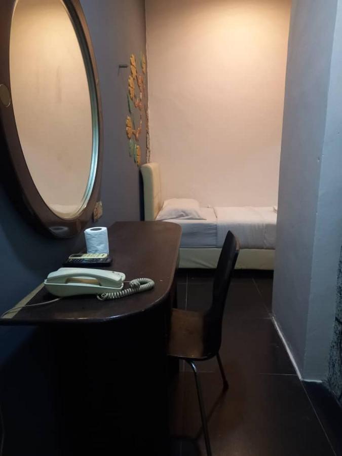 Golden Leaf Hotel Danga Bay Джохор-Бару Экстерьер фото